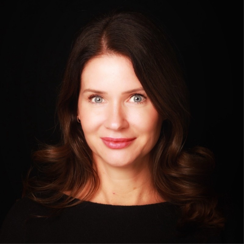 Headshot of Kim Hazelwood